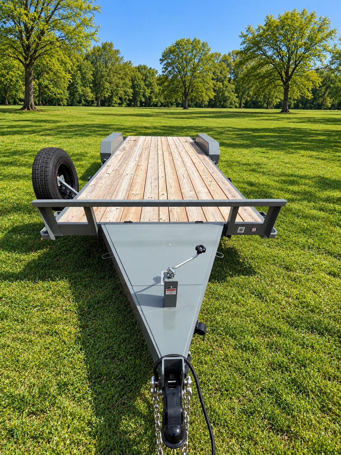 Ridgeline car hauler front view down the wood deck with drop leg jack